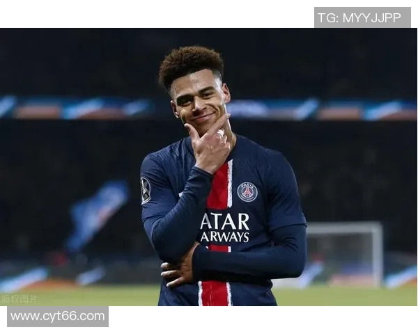 巴黎圣日耳曼挖角利物浦巨星,引发球迷热议和质疑